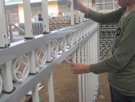 装饰圈锌钢护栏网