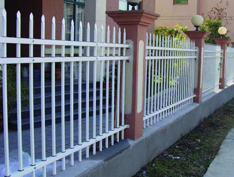 三横杠锌钢护栏网